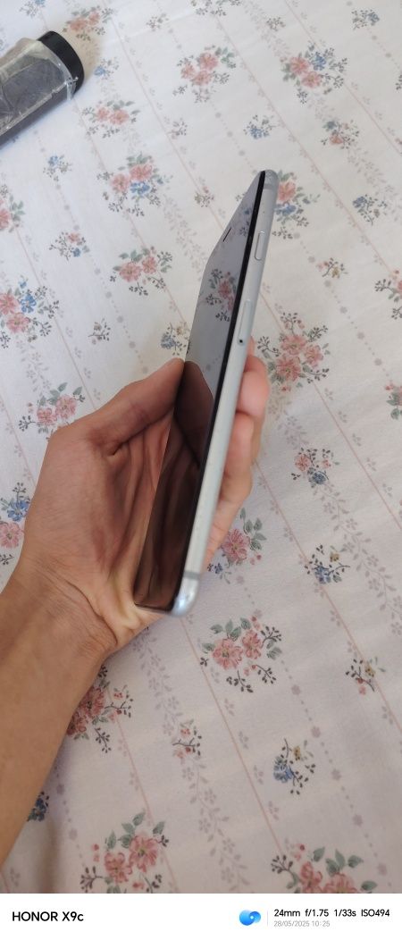 Iphone 6+ sotiladi