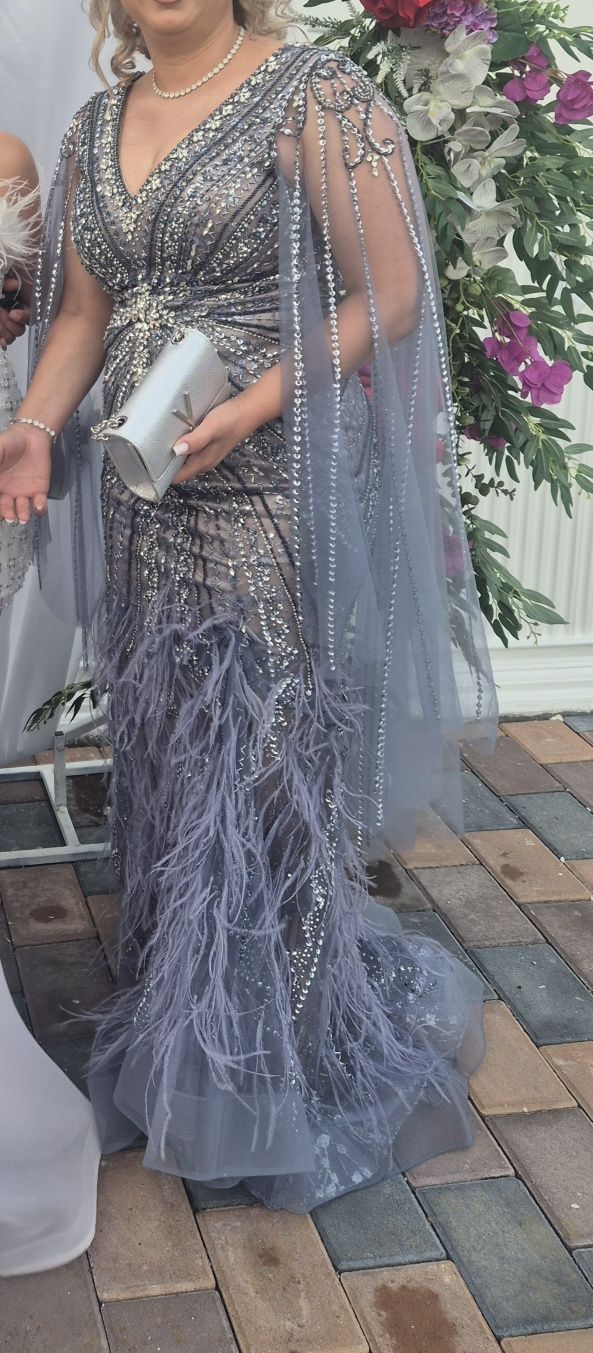 Rochie de nasa .