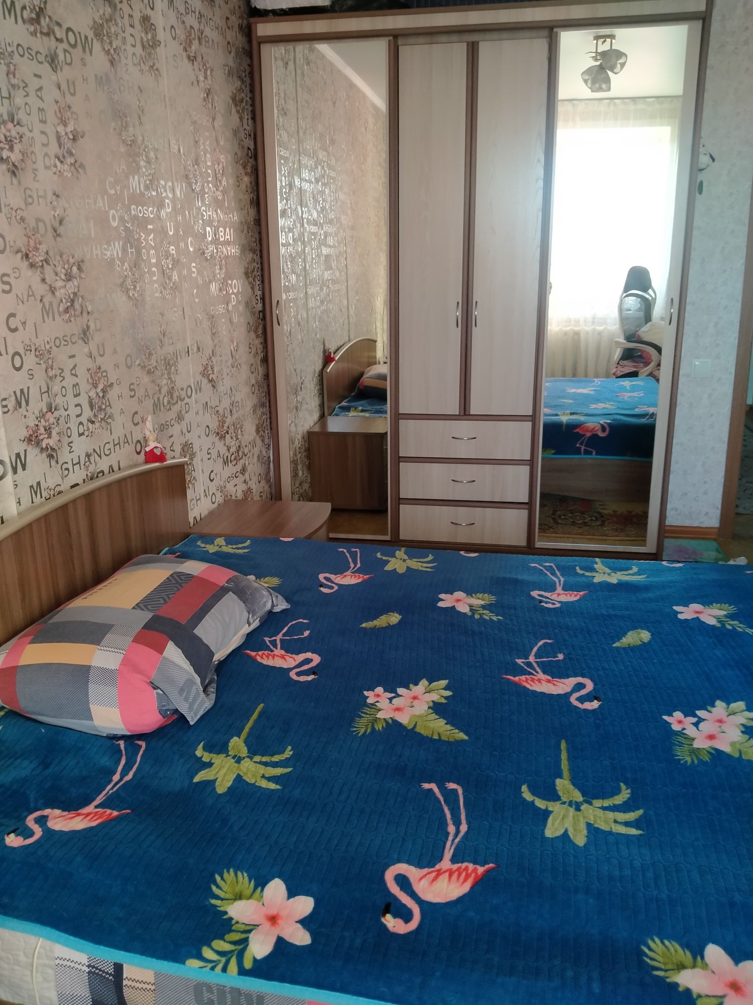 Продается мебель для спальни б/у в  хорошем состоянии ,