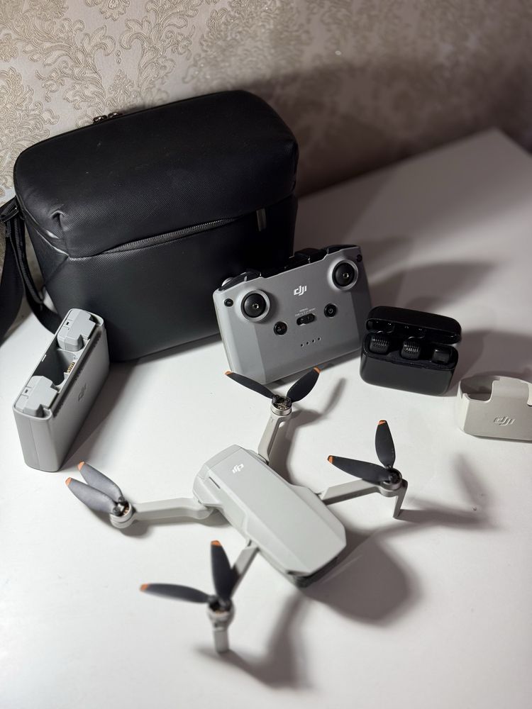 Dji mini 2  Продаеться дрон либо обменяю на dji mini 3 и  так далее!!