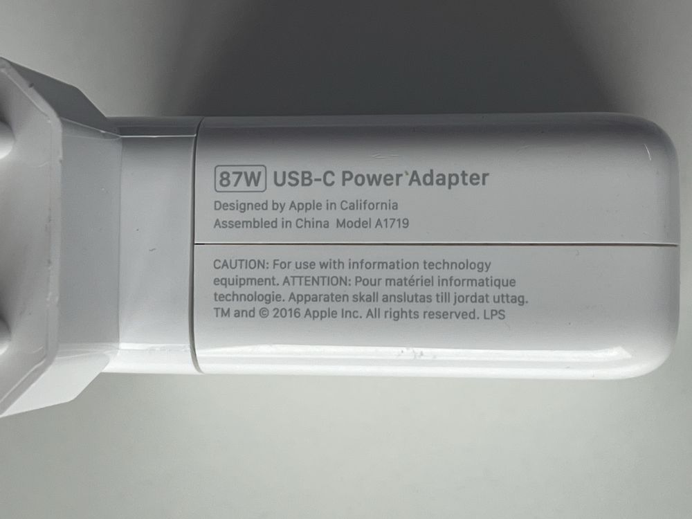 Apple Magsafe  power adapters, Macbook,Macbook air,Macbook pro