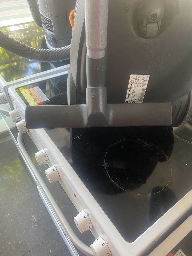 Прахосмукачка Electrolux Ergospace