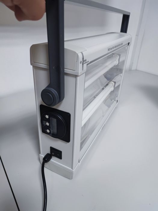 Aparat de bronzat acasa terapie UV Dr. Honle dermalight 500 Home UVA