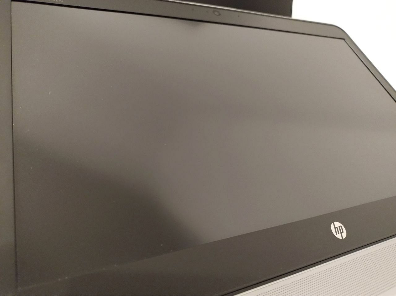 Лаптоп HP 840 G3 в перфектно състояние  2к QHD IPS