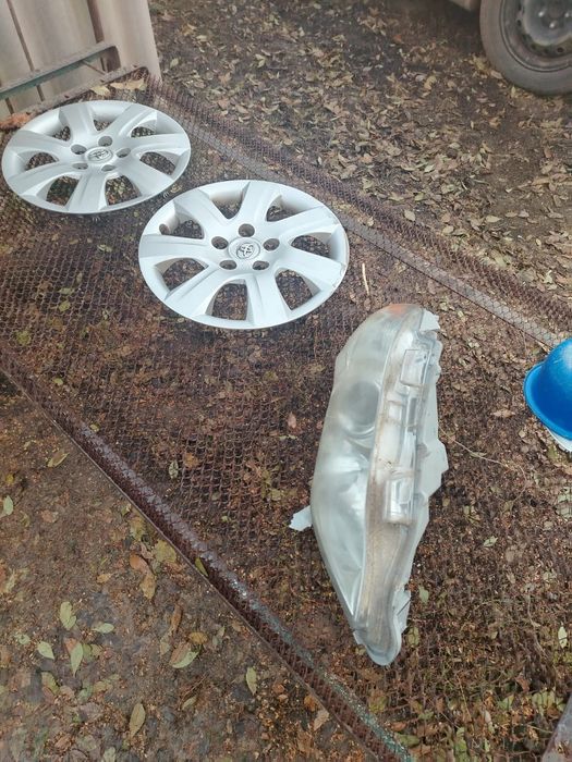 Фар и ободок на камри 45 оригинал