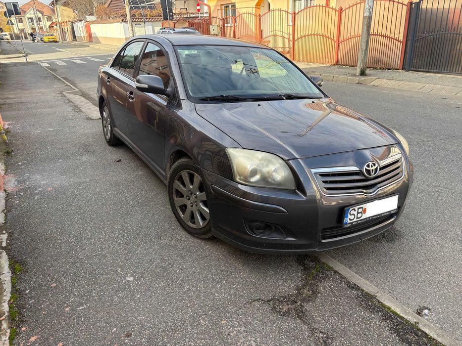 Toyota Avensis 2.0 D-4D. Climatronic