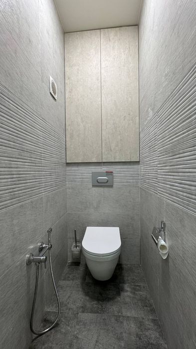 Продается 2/4/9 65м2 на ул. Садыка Азимова, ор-р : Эфенди