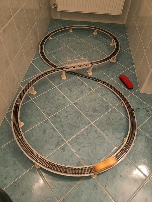 Macheta Trenulet Electric H0