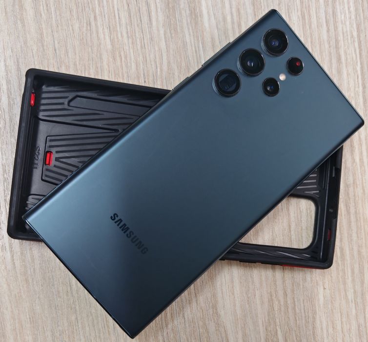 Samsung S22 Ultra 12/256