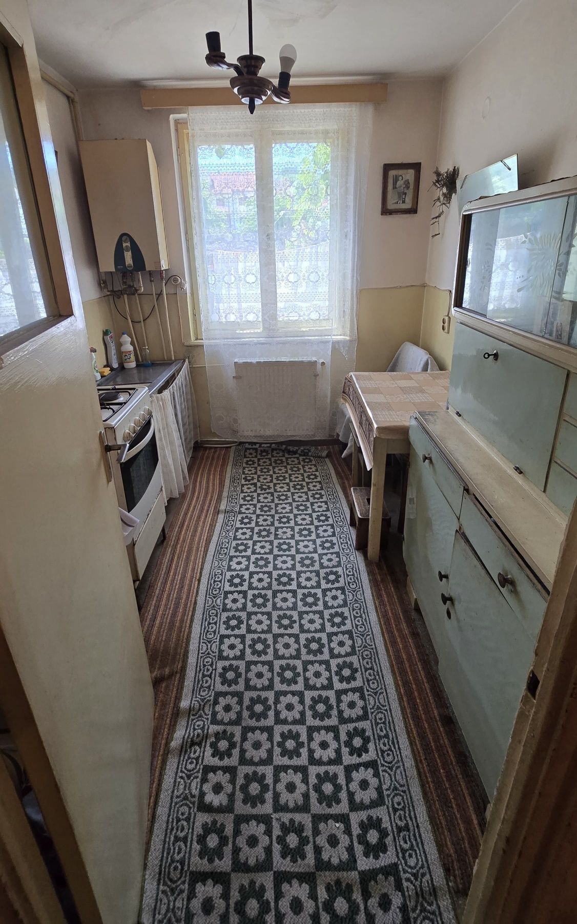 Vand Apartament 2 camere Cugir