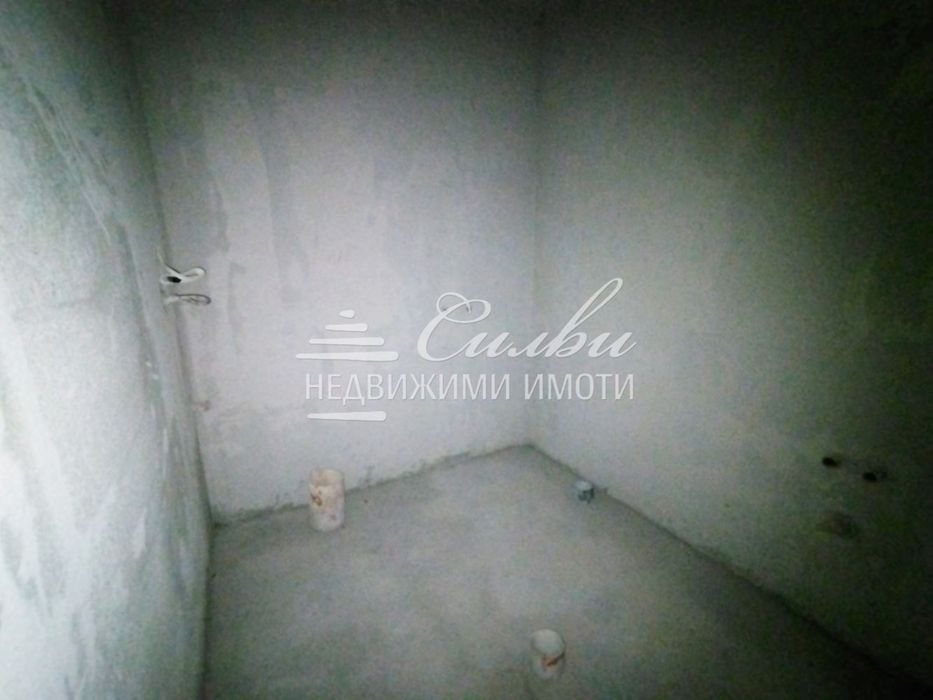 Тристаен апартамент НОВО строителство - кв.Гривица