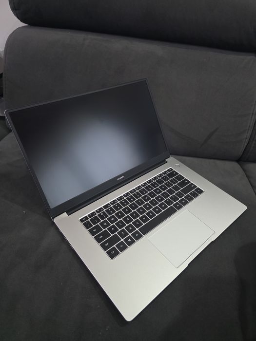 Laptop Mate Book D15 Huawei