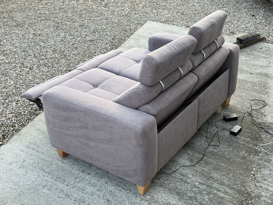 Canapea cu reglaj electric / import Germania / stare noua