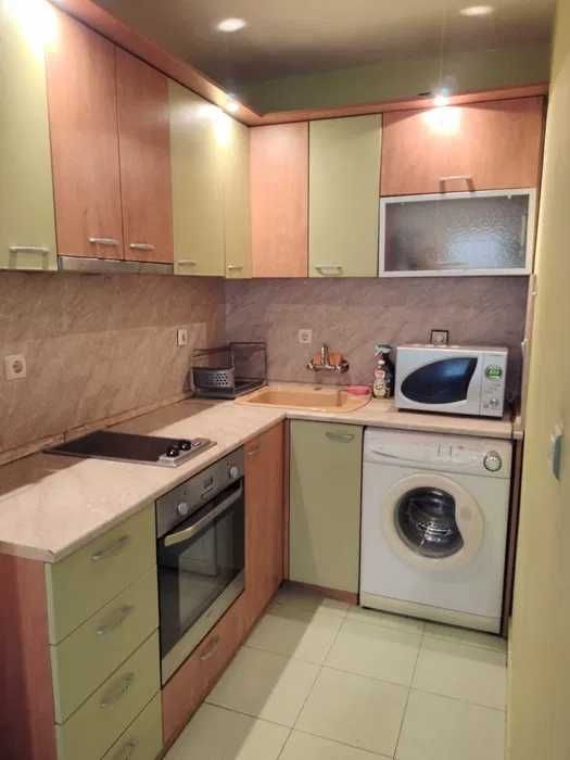 Продава се Двустаен апартамент в Бургас, Възраждане - 59 кв.м за 635 €/кв.м - Снимка #1