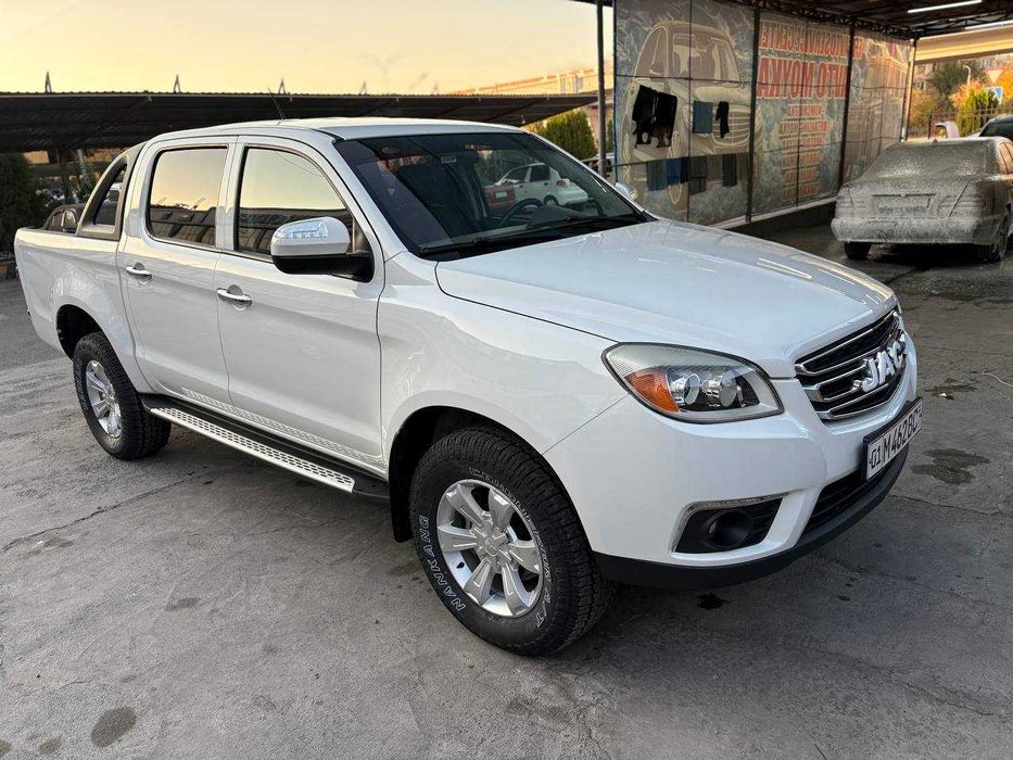 JAC T6 avtomobil 2021