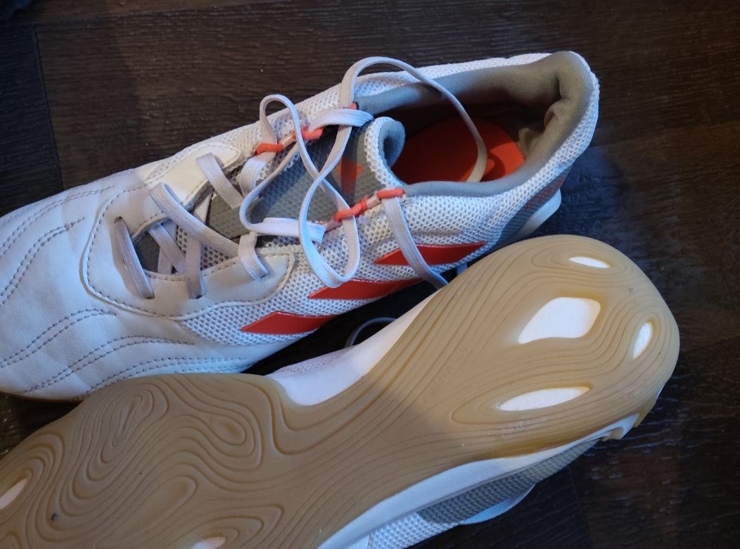 Маратонки Adidas copa
