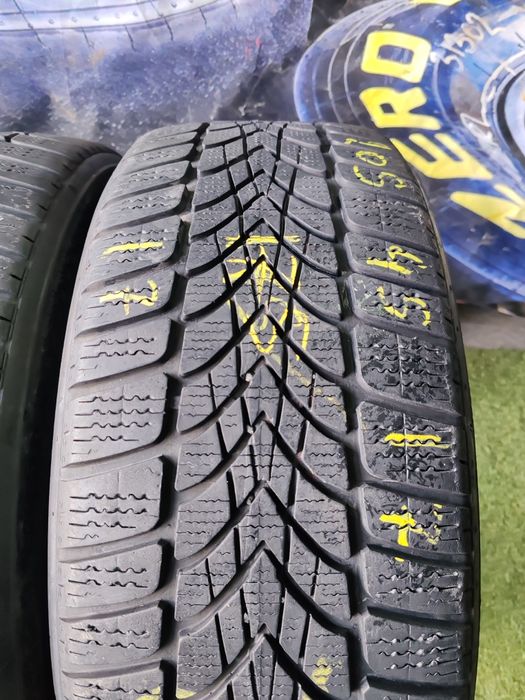 205 45 17 iarna Dunlop