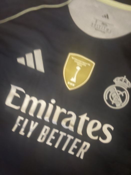 Tricou Huijsen real madrid