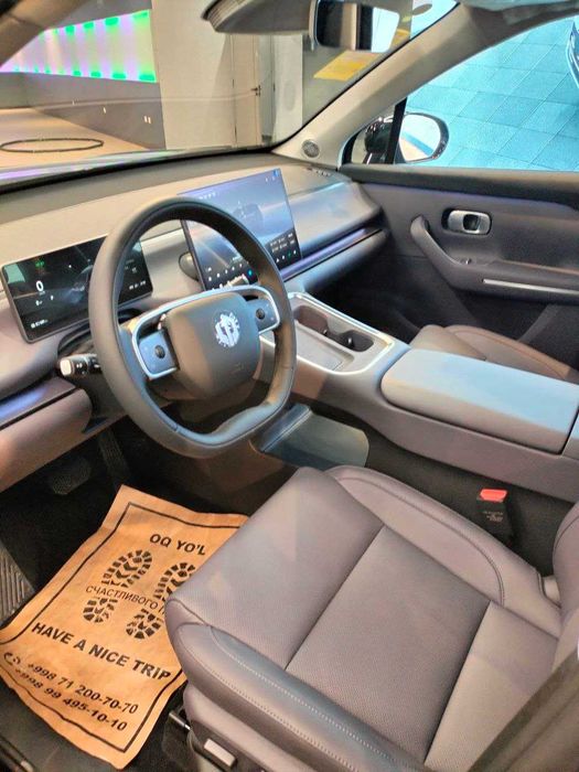 Yangi Leapmotor C16 (full) qora 2025