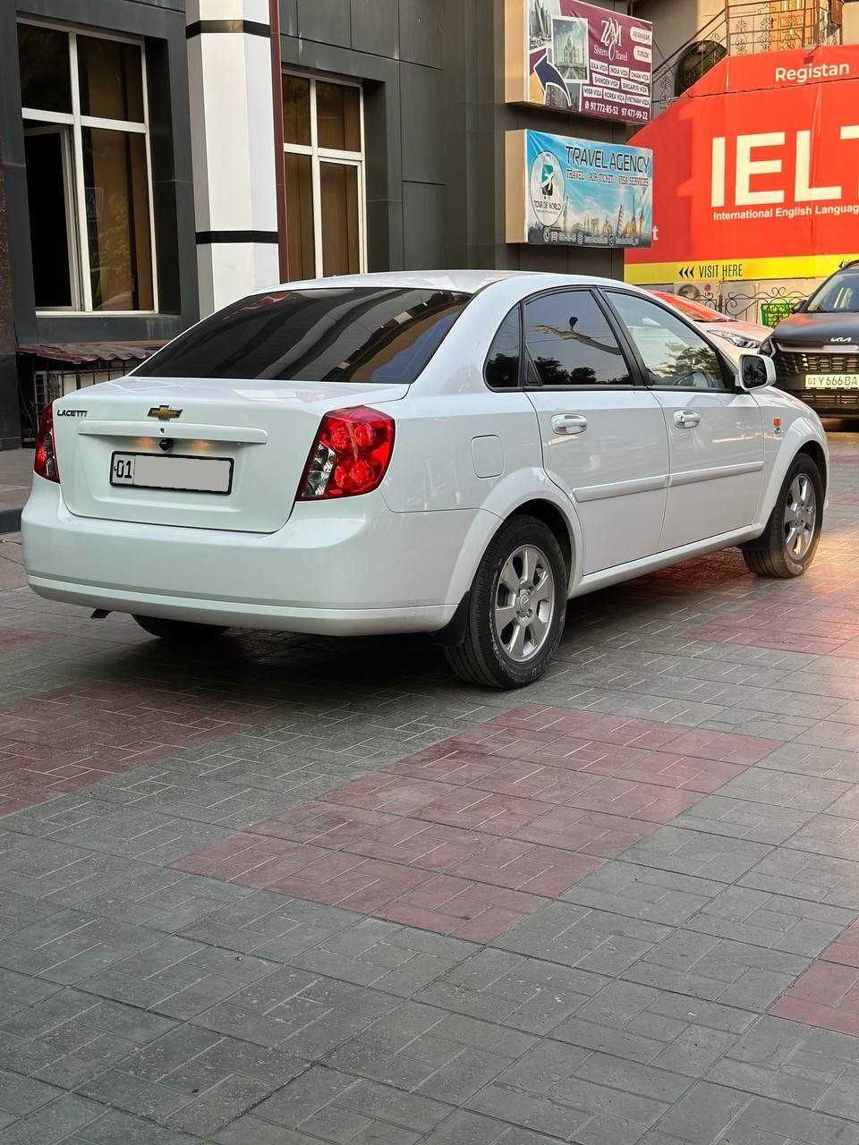 Chevrolet Lacetti CDX A/T Elegant Plus Автокредит тайор машина 1 кунда