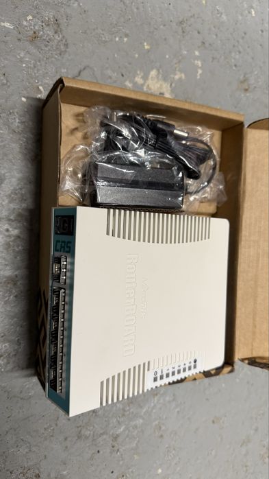 Router     Mikrotik