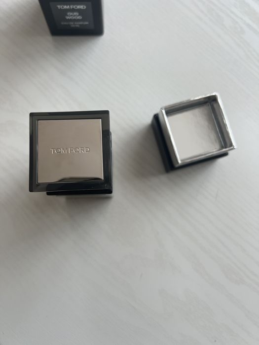 TOM FORD oud wood