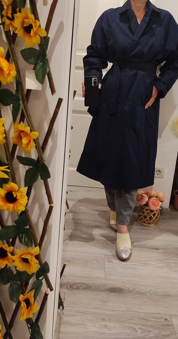 Trench clasic Pull Bear cu eticheta mărimea S, albastru închis, model