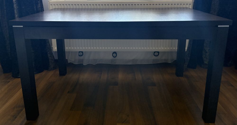 Vand set masa + 4 scaune