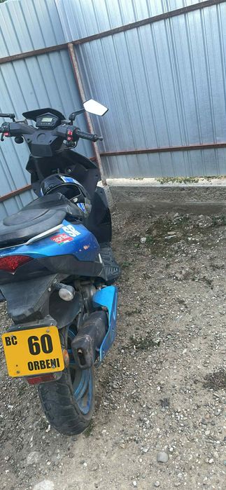 Scuter aprilia sr50