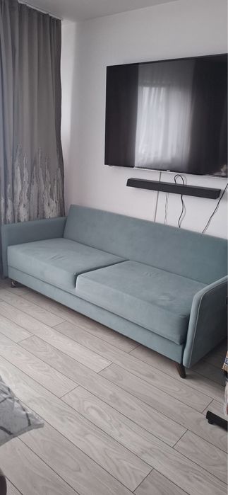 Canapea 3 locuri extensibilă – stare foarte bună