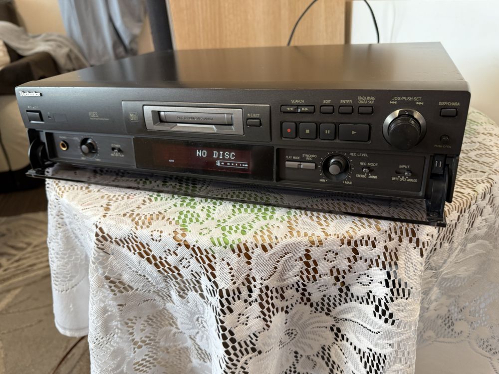 Technics SJ-MD150 mini disc