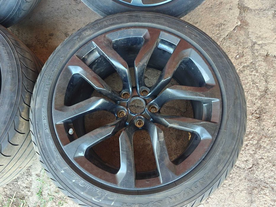 18' джанти за Nissan 370z