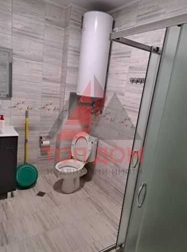 Тристаен! Трошево! Затворен комплекс! Трети етаж! Код 75578