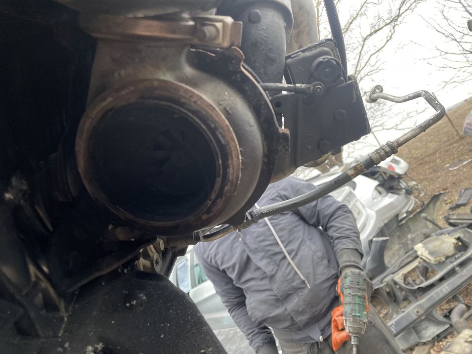 Турбо ел. 2260 bmw  е90 е92 е60 кръгъл фланец