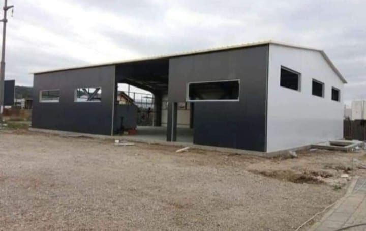 Vând hală metalică 10 m cu 20 m cu 4 m cu montajcu plata la