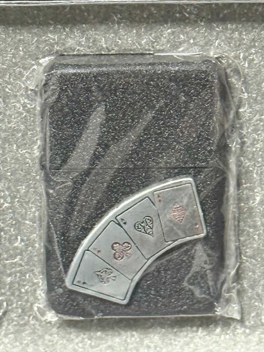 Set exclusiv 4 brichete – Casino Royale (relief 3D)