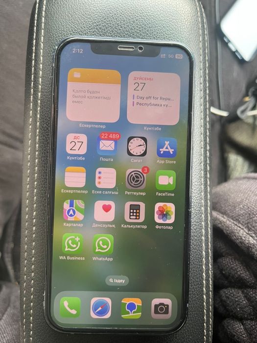 Iphone 12    64гб