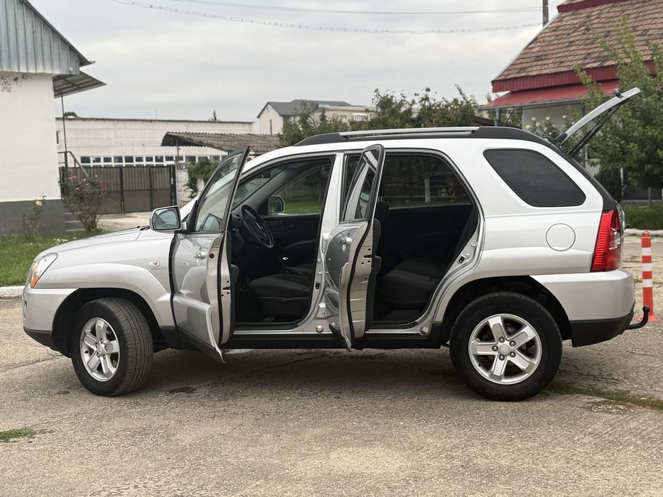 Kia Sportage an 2010  impecabila