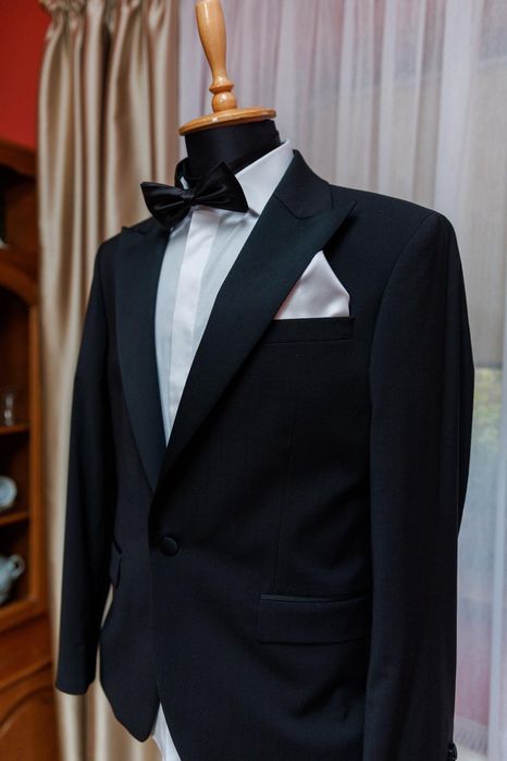 Costum mire Seroussi