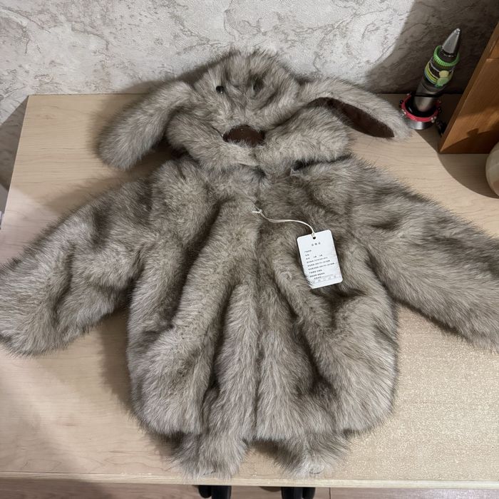 Продам 2 детские шубы