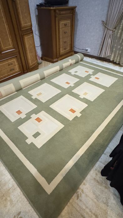 Продается комплект для спальни