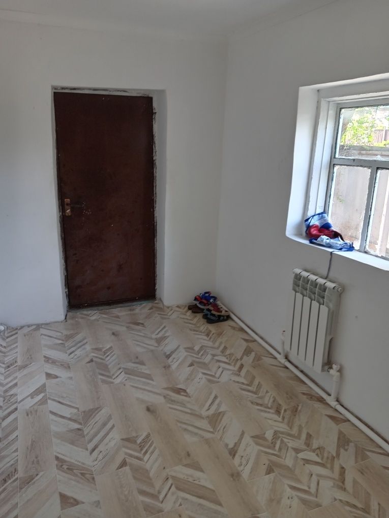Дродам дом в хорошем состоянии срочно красный кирпич торга нет