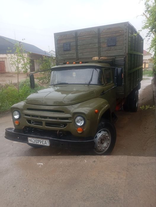 Zil 130.yuk  mashinasi