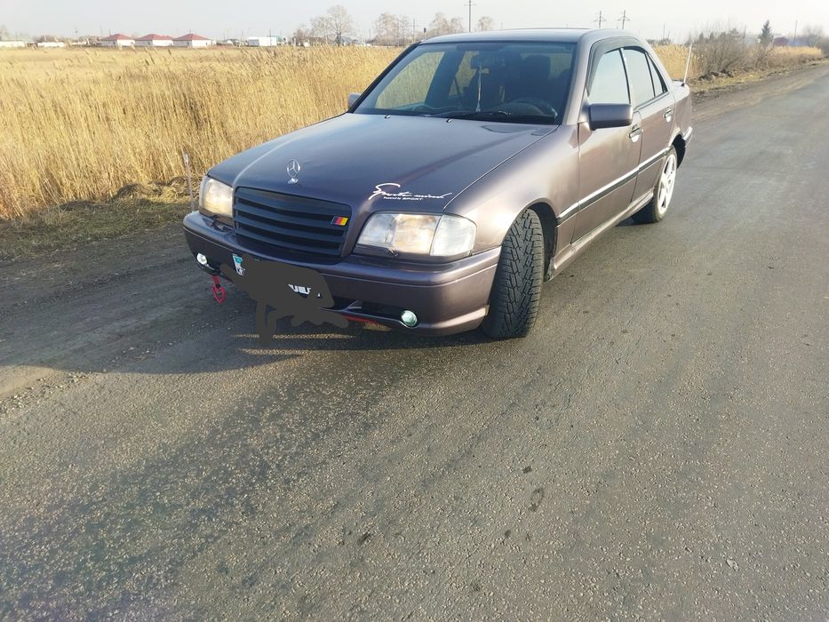 Продам Мерседес с 180/202 кузов в хорошем состоянии звоните пишите