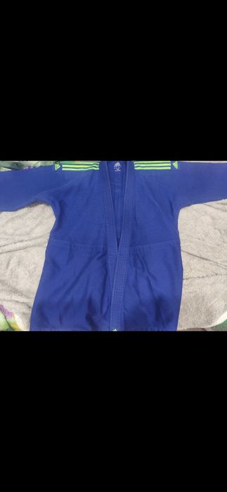 Продам адидас кимоно,дзюдоги
