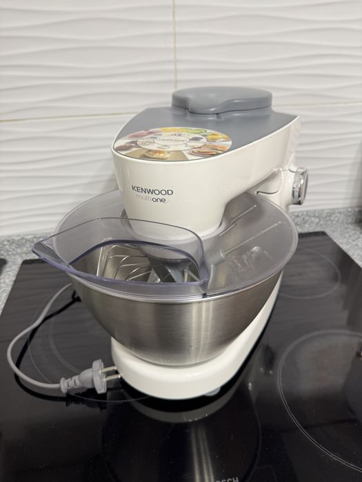 Кухонный комбайн Kenwood MultiOne KHH30