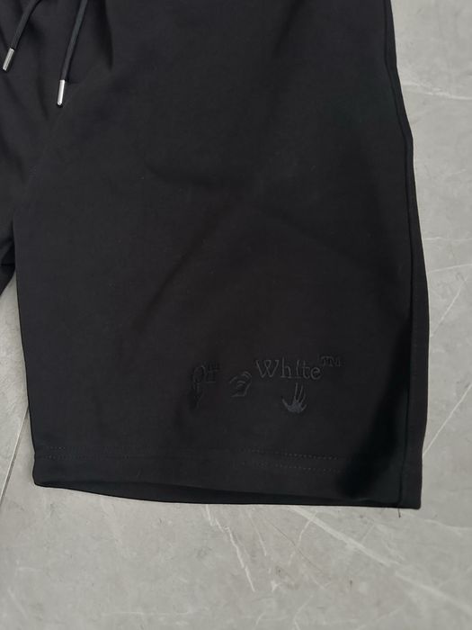 Off white Тениска и къси гащи размер S/M