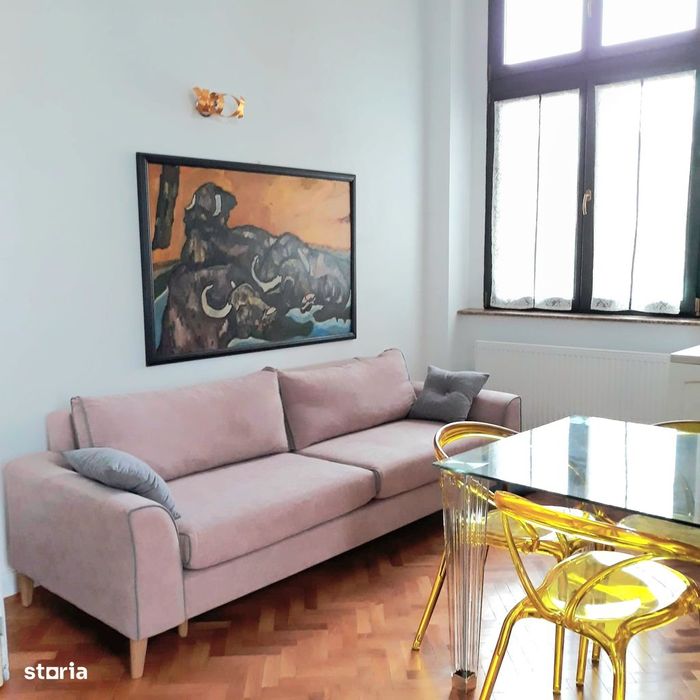 Dau în chirie apartament 2 camere-zona Ultracentrală Piața Unirii