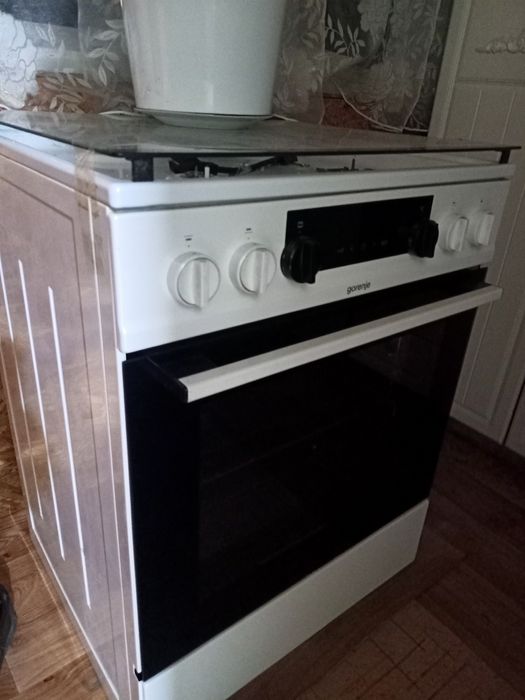 Газплита б/у срочная продажа