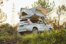 Палатка на крышу автомобиля РИФ корпус белый, тент серый